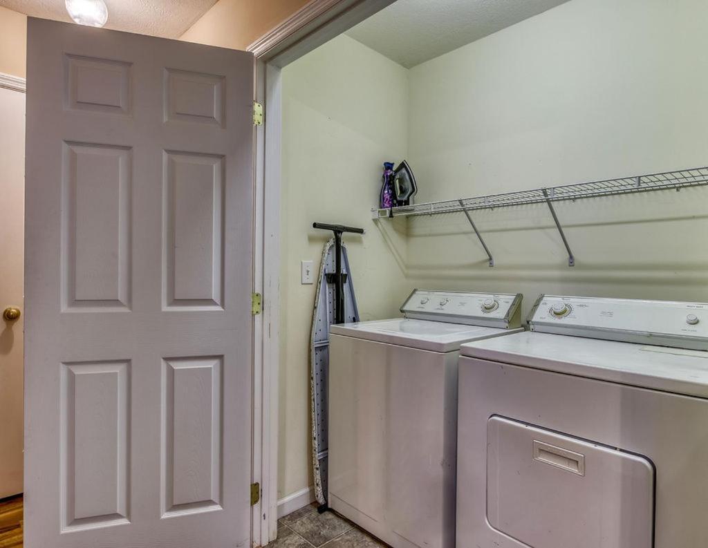 Rock Of Ages, Hot Tub, Game Room, Wifi, 1089 Free Tickets Each Paid Day, Dollywood And More Pigeon Forge Exteriér fotografie