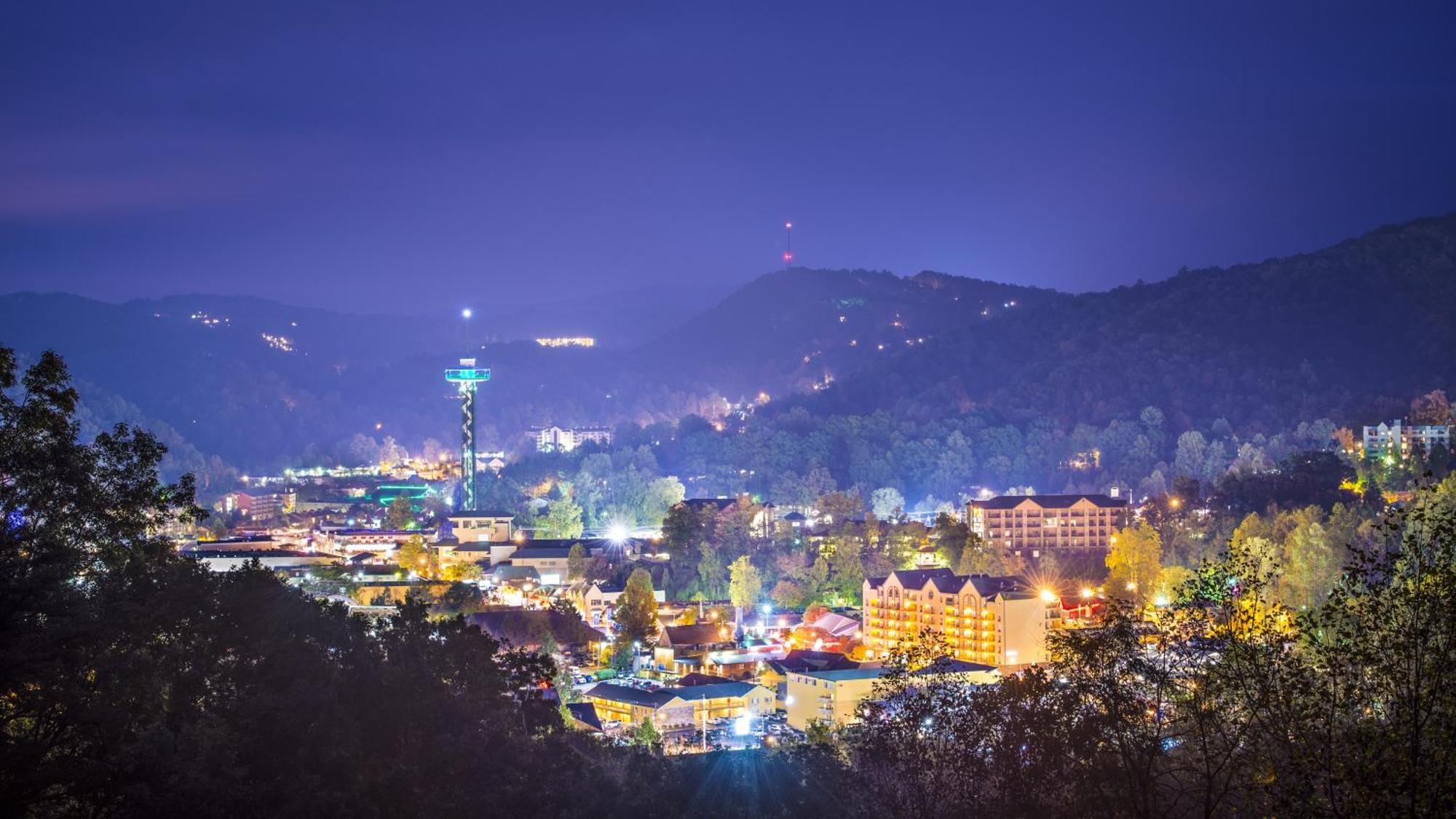 Rock Of Ages, Hot Tub, Game Room, Wifi, 1089 Free Tickets Each Paid Day, Dollywood And More Pigeon Forge Exteriér fotografie