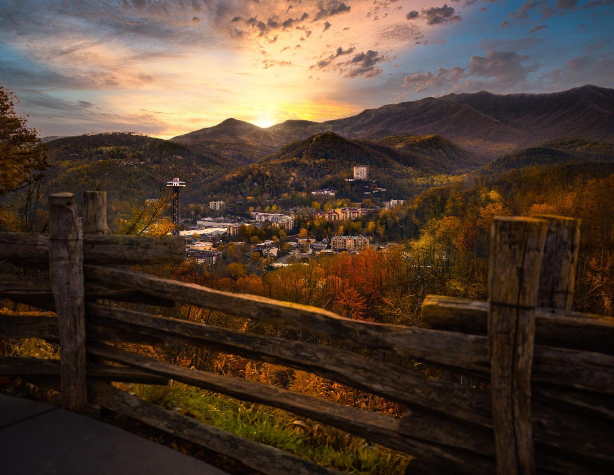 Rock Of Ages, Hot Tub, Game Room, Wifi, 1089 Free Tickets Each Paid Day, Dollywood And More Pigeon Forge Exteriér fotografie